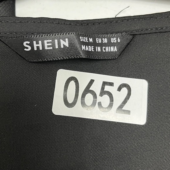 Shein Button Front Plunging Halter Top with Matching Pants Size M, Black - Picture 9 of 15